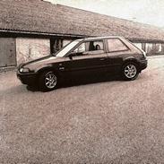 Mazda 323 BG 1,3 16V