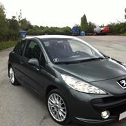 Peugeot 207 S16