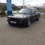 BMW E30 320i rotrex Solgt