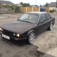 BMW E30 320i rotrex Solgt