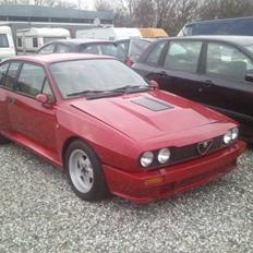 Alfa Romeo GTV6 "La Bestia Rossa"