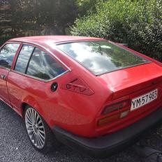 Alfa Romeo Alfetta 2000 GTV