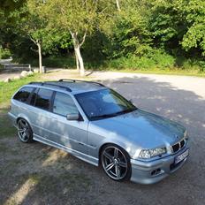 BMW 328i touring (solgt)