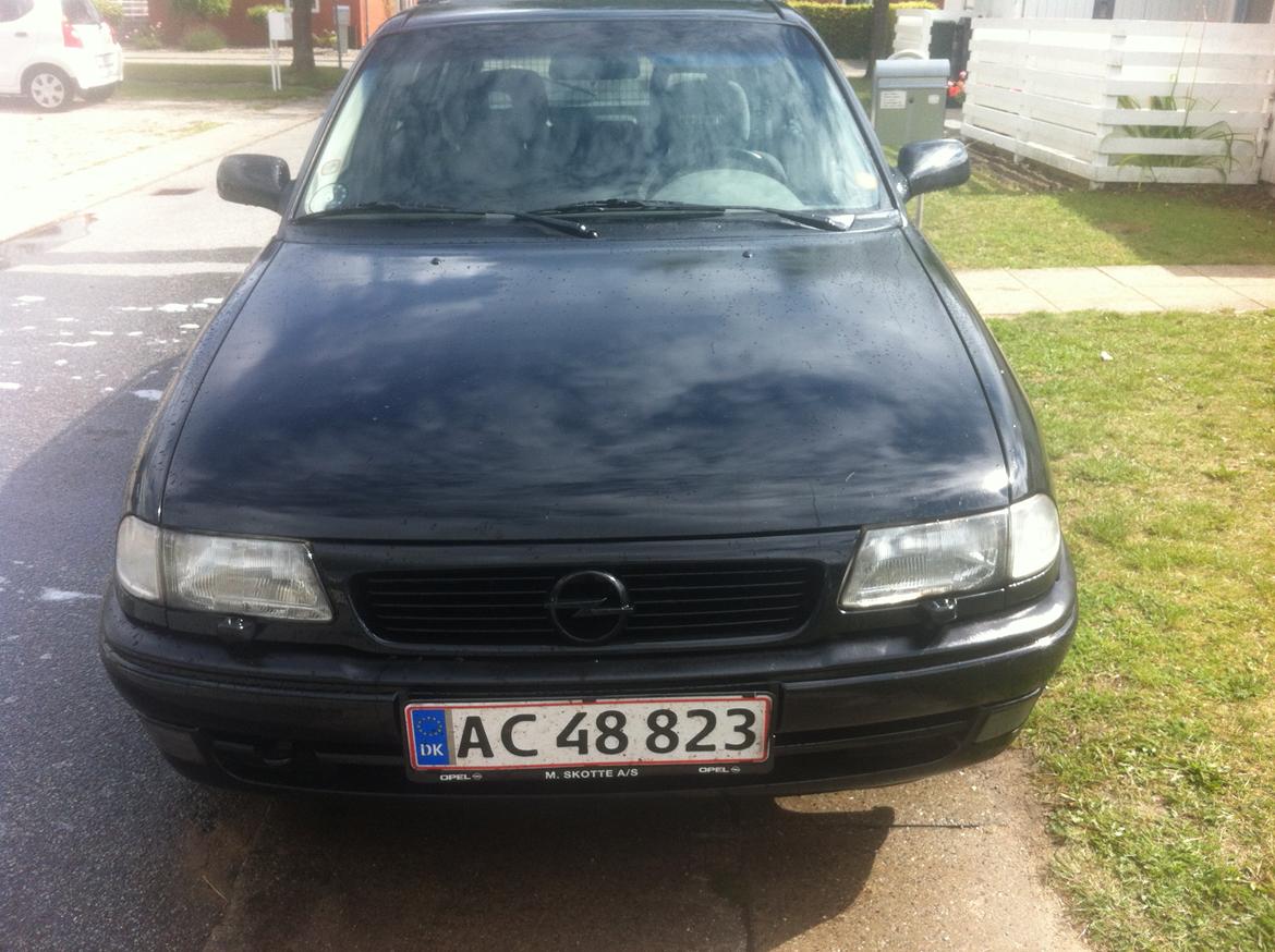 Opel astra f st.car billede 2