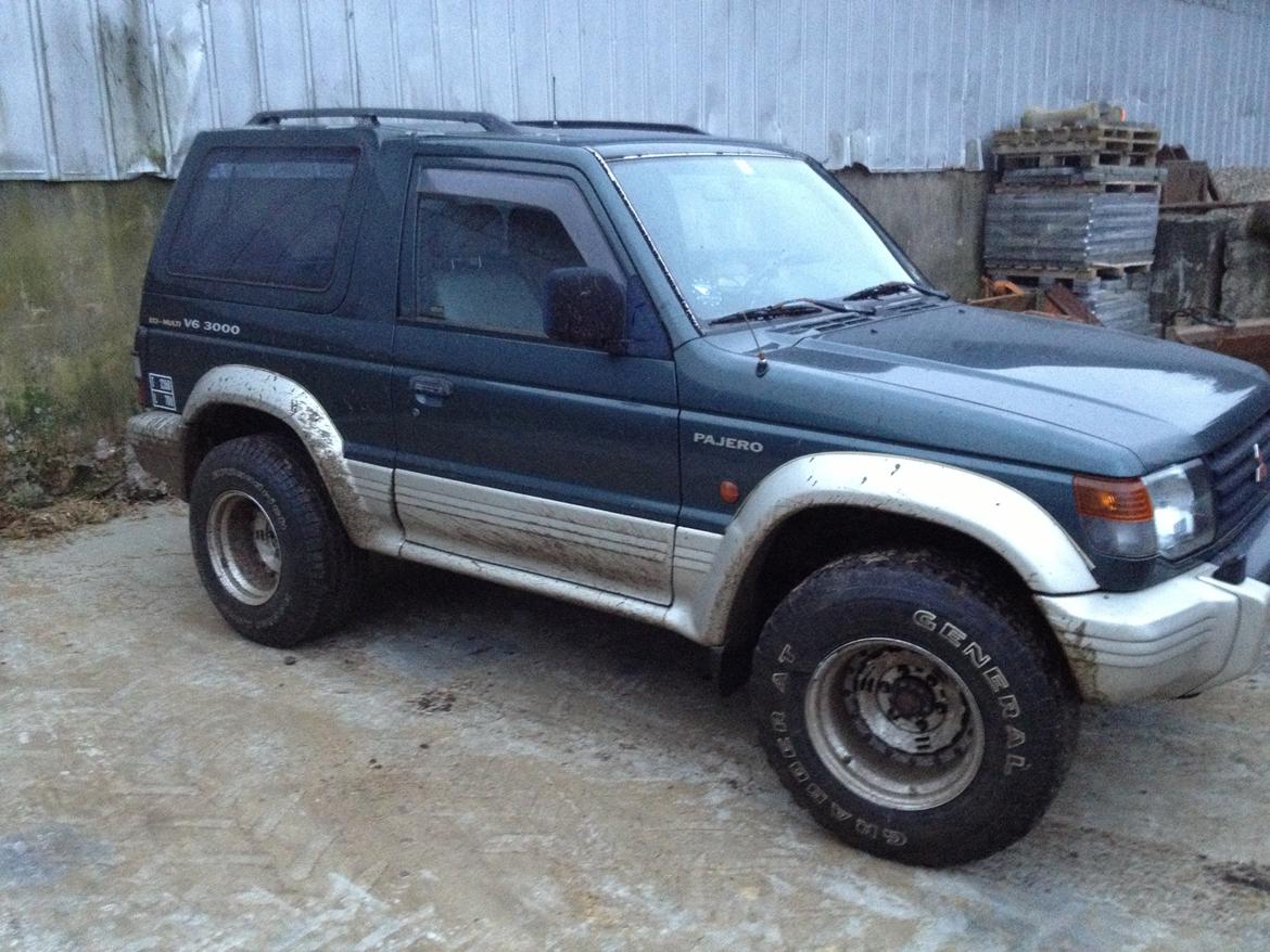Mitsubishi Pajero 3,0 V6 automatgear  billede 2