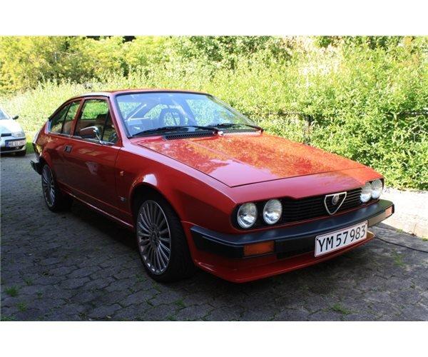 Alfa Romeo Alfetta 2000 GTV billede 13