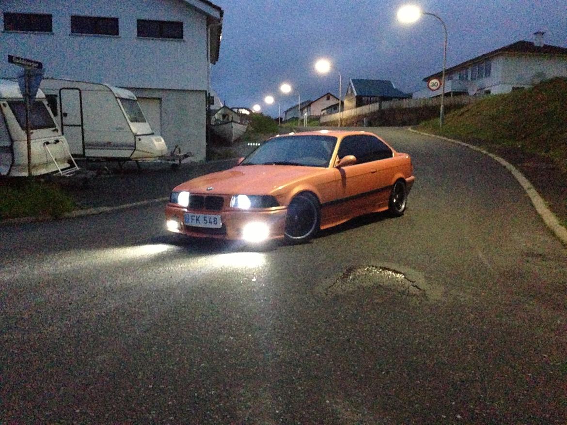 BMW e36 coupe 325i - Led tågelys billede 6