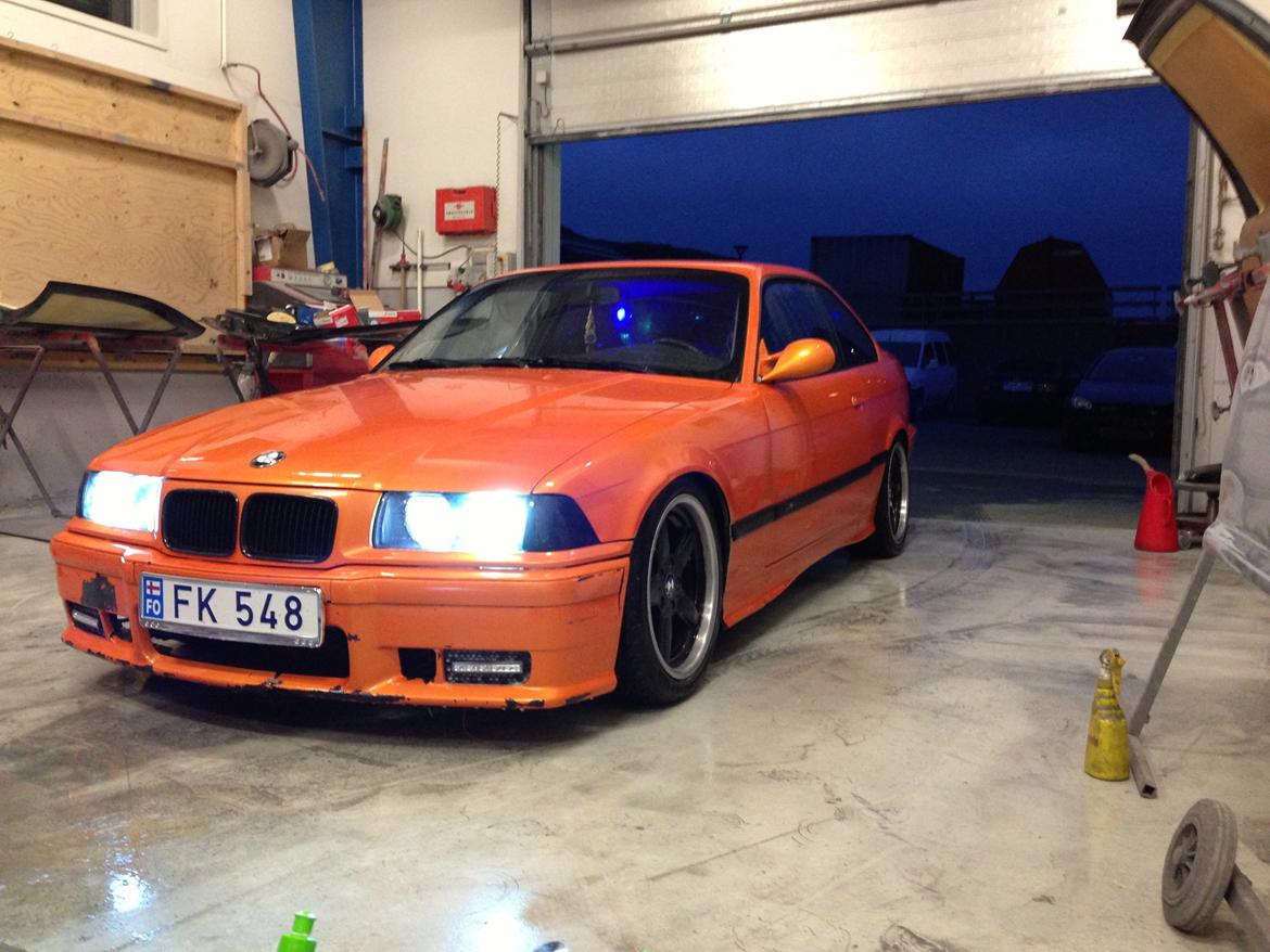 BMW e36 coupe 325i - 8000k xenon  billede 8