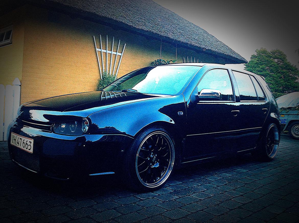 VW Golf IV   *SOLGT* billede 1