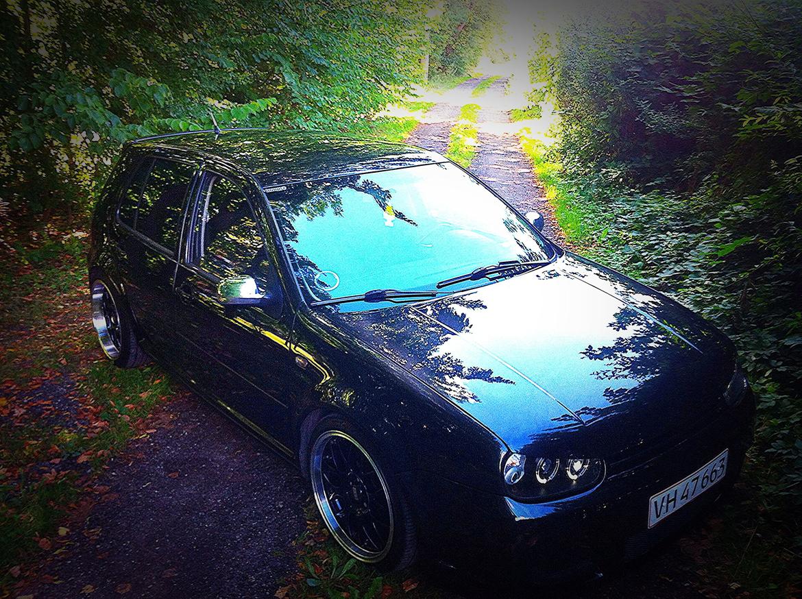 VW Golf IV   *SOLGT* billede 2