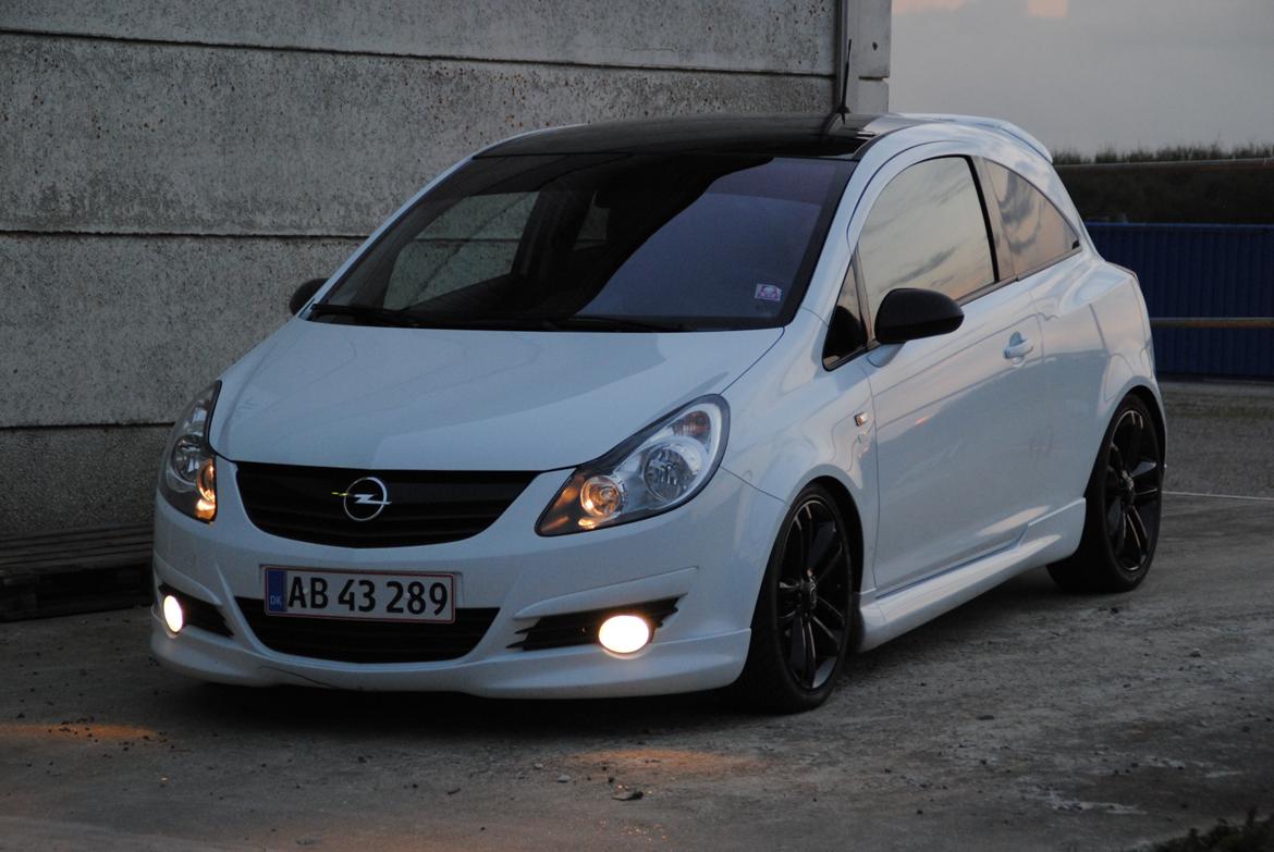 Opel Corsa D Limited Edition billede 1