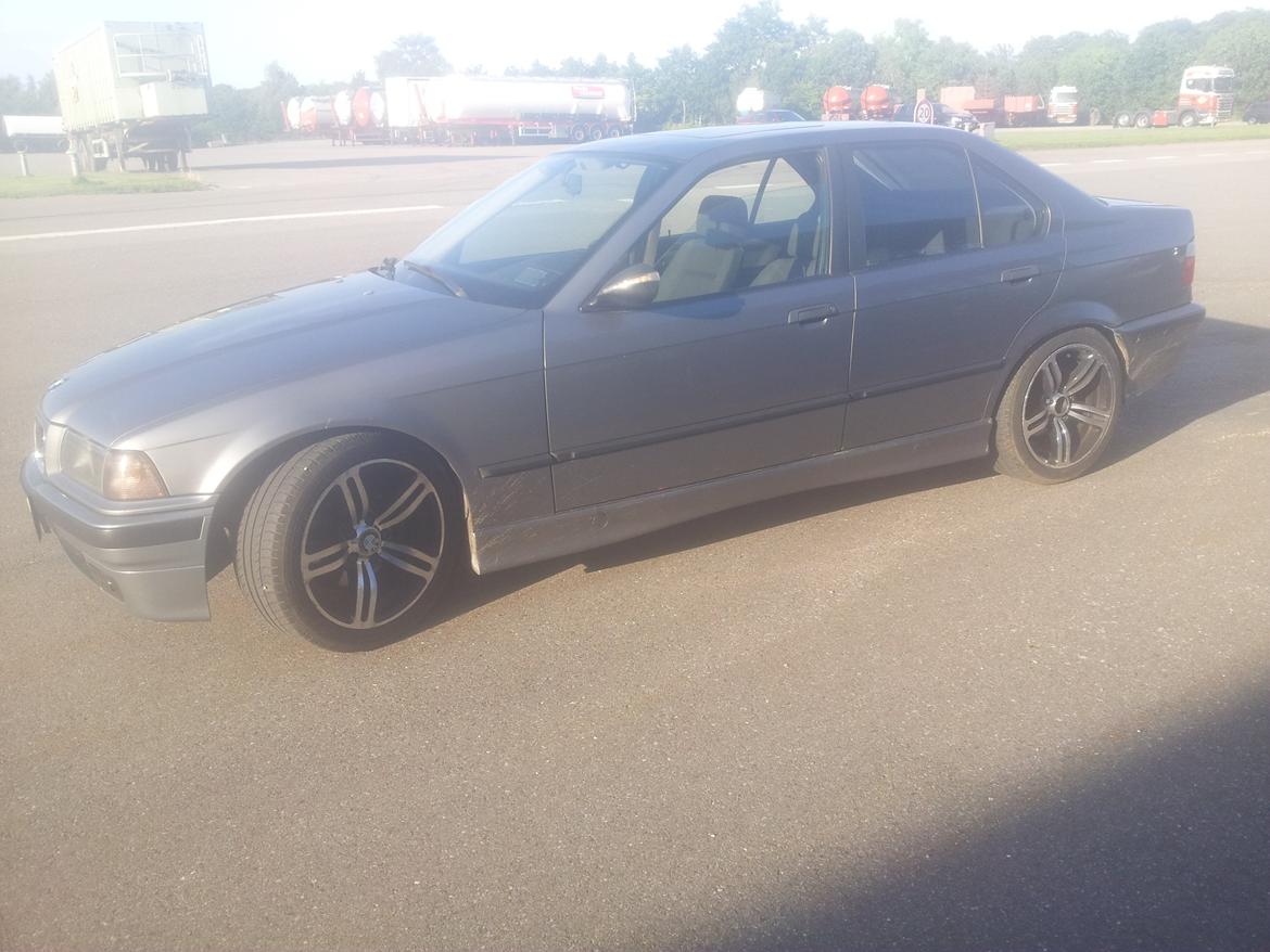 BMW E36 320i billede 17