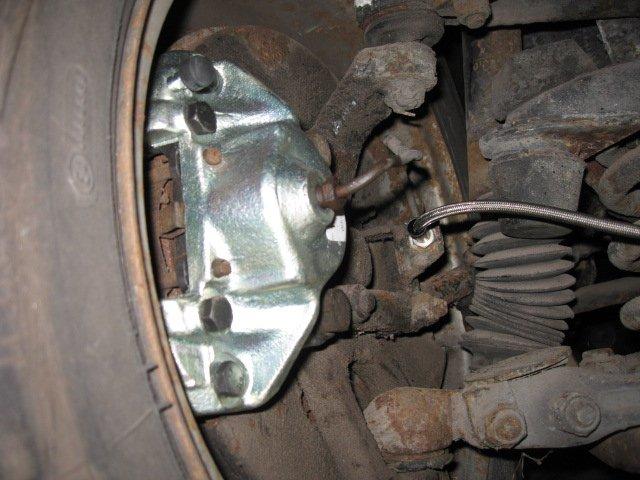 Alfa Romeo Spider 1300 Junior - Nye bremsekalibre og armerede bremseslanger, hvor det var muligt. billede 38