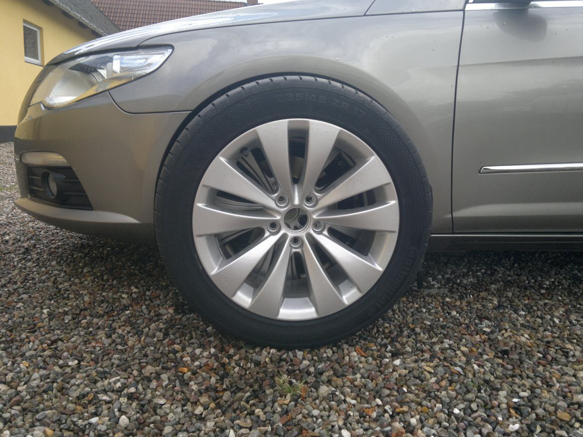 VW Passat CC  ** SOLGT ** - Originale 17" CC alufælge billede 5
