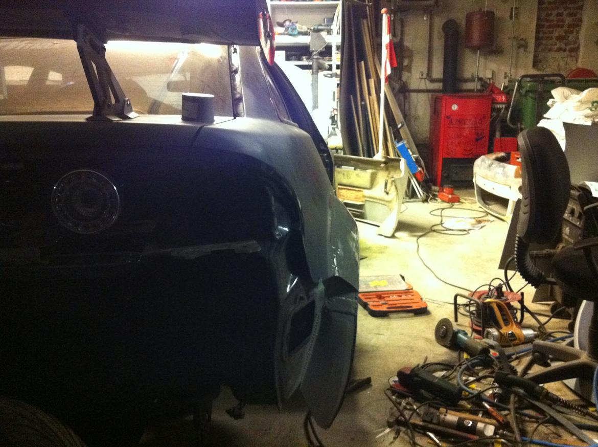 Mazda 323F GT 2,0 V6 billede 11