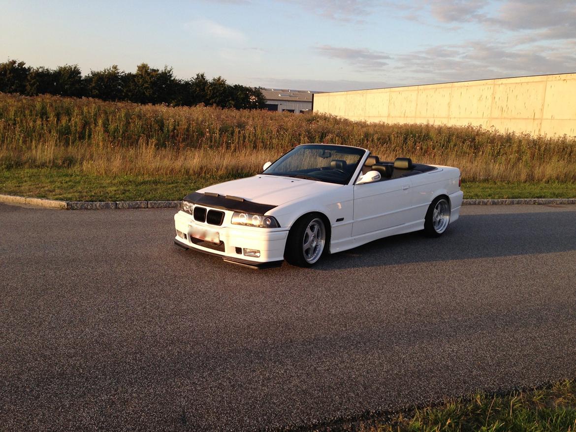 BMW 320i cabriolet billede 3