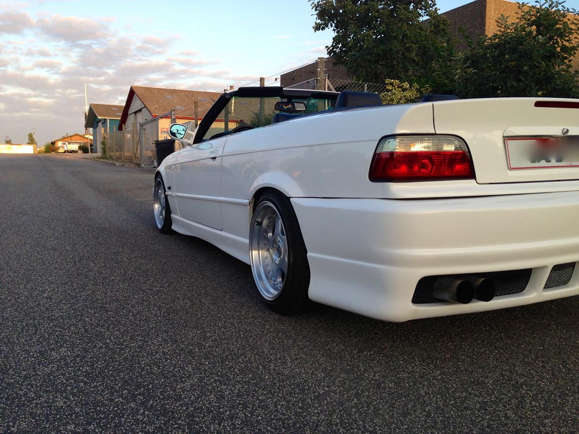 BMW 320i cabriolet billede 7