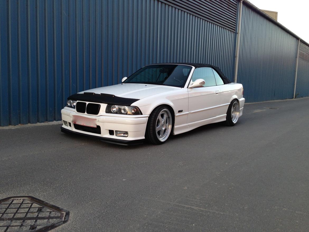 BMW 320i cabriolet billede 8