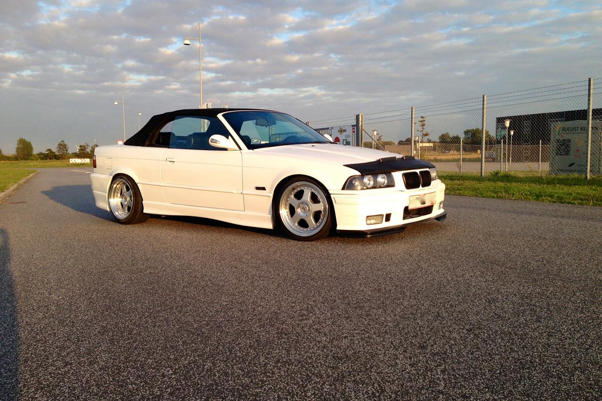 BMW 320i cabriolet billede 9