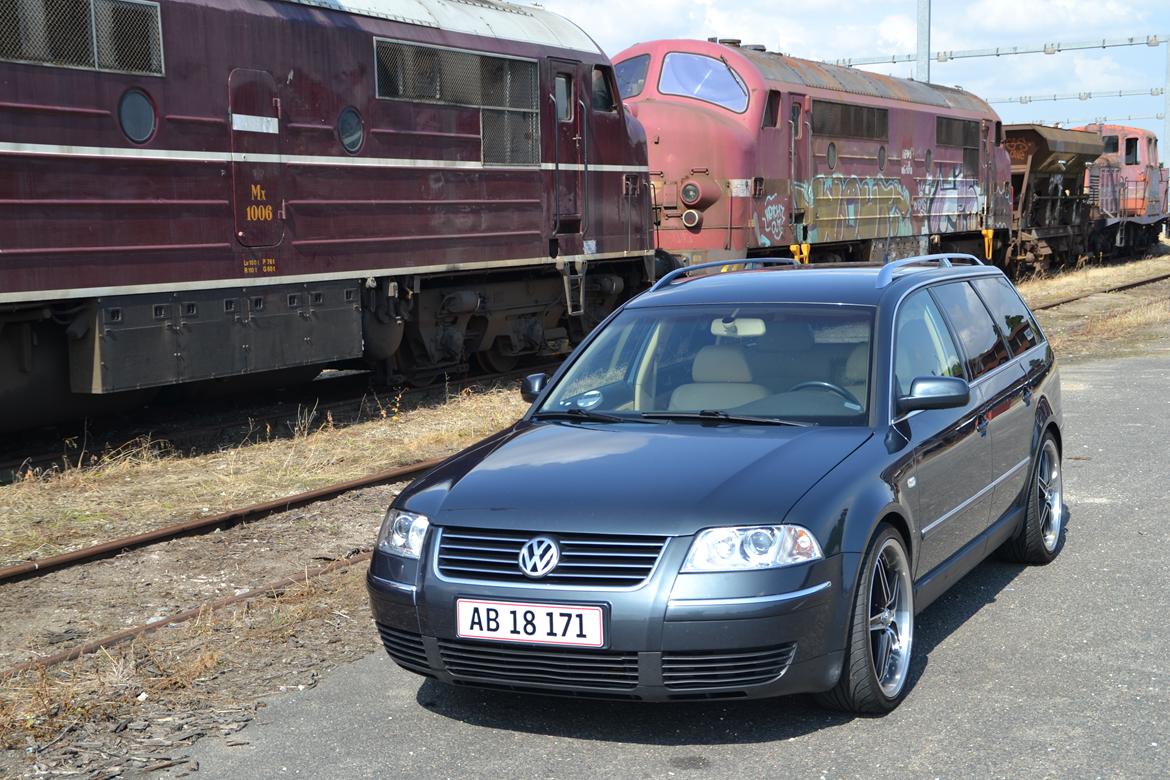 VW Passat TDI 130 Variant billede 1