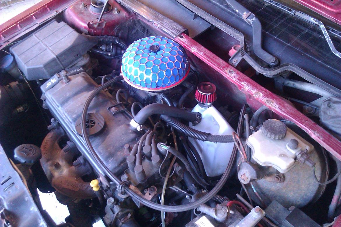 Peugeot 106 1.4i (skrottet) billede 14