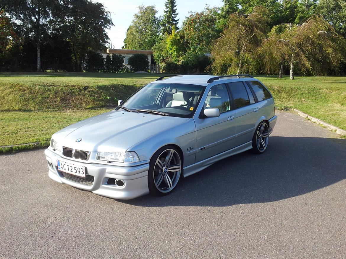 BMW 328i touring (solgt) billede 3