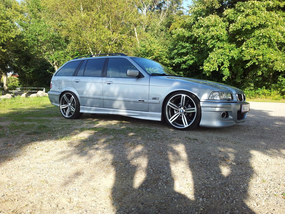 BMW 328i touring (solgt) billede 10