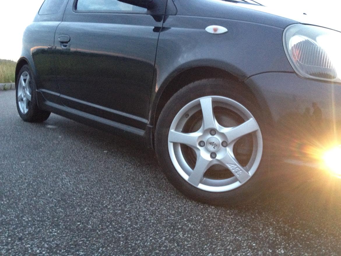 Toyota Yaris 1,5 T-Sport (SOLGT) billede 5