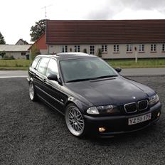 BMW E46 328i Touring