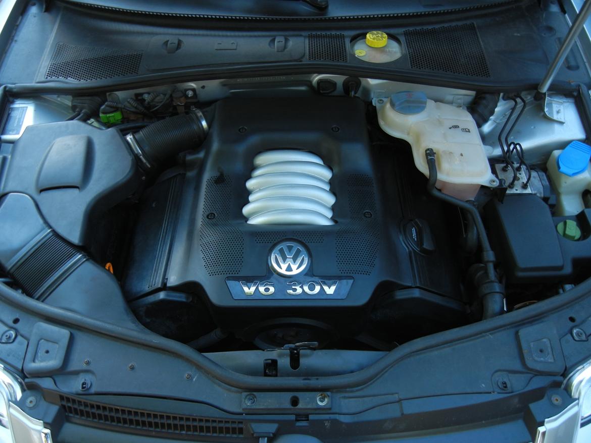 VW Passat 2,8 V6 4-Motion Highline billede 9
