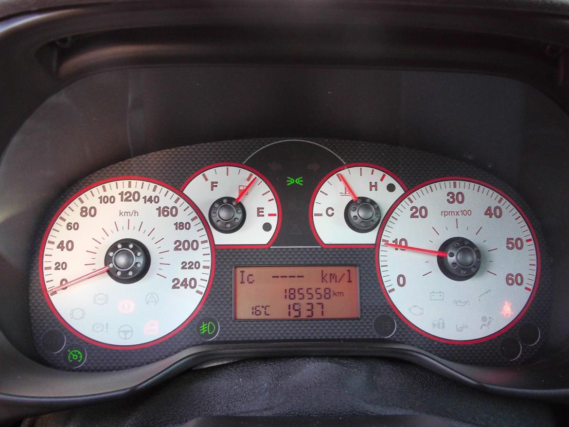 Fiat Grande Punto 1.9 JTD Sport billede 7