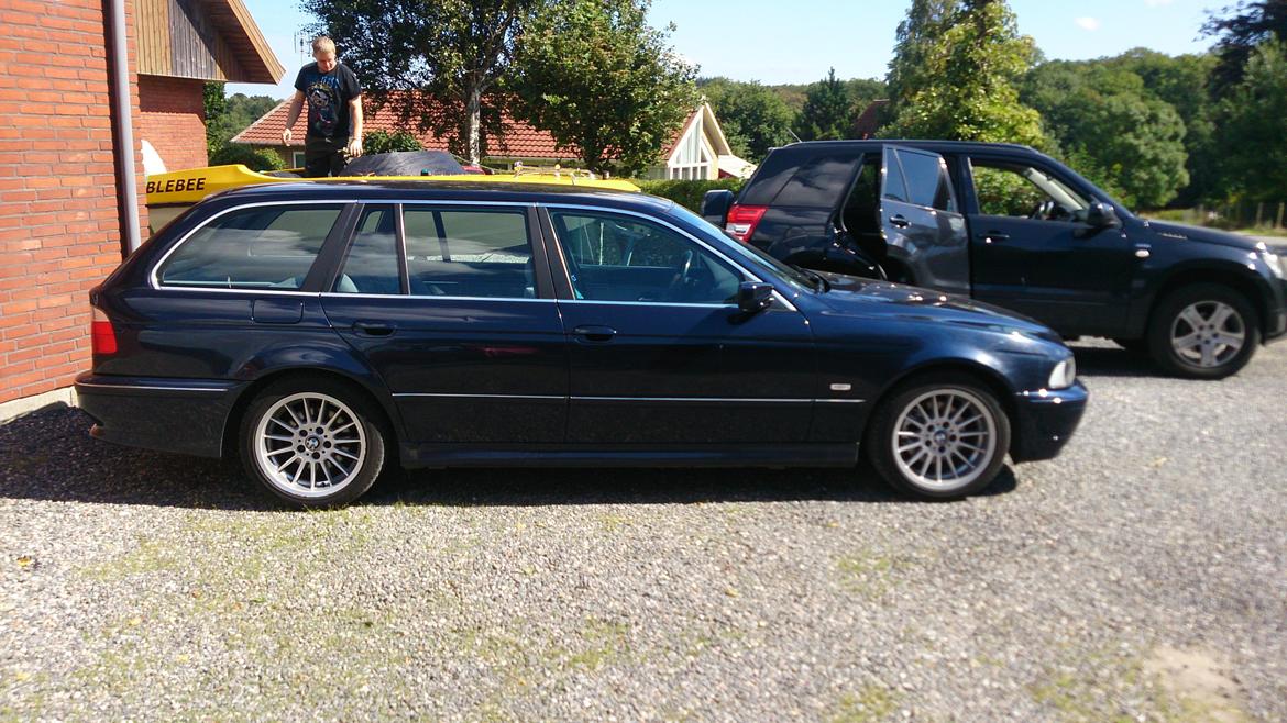 BMW E39 520i Touring - Solgt billede 2