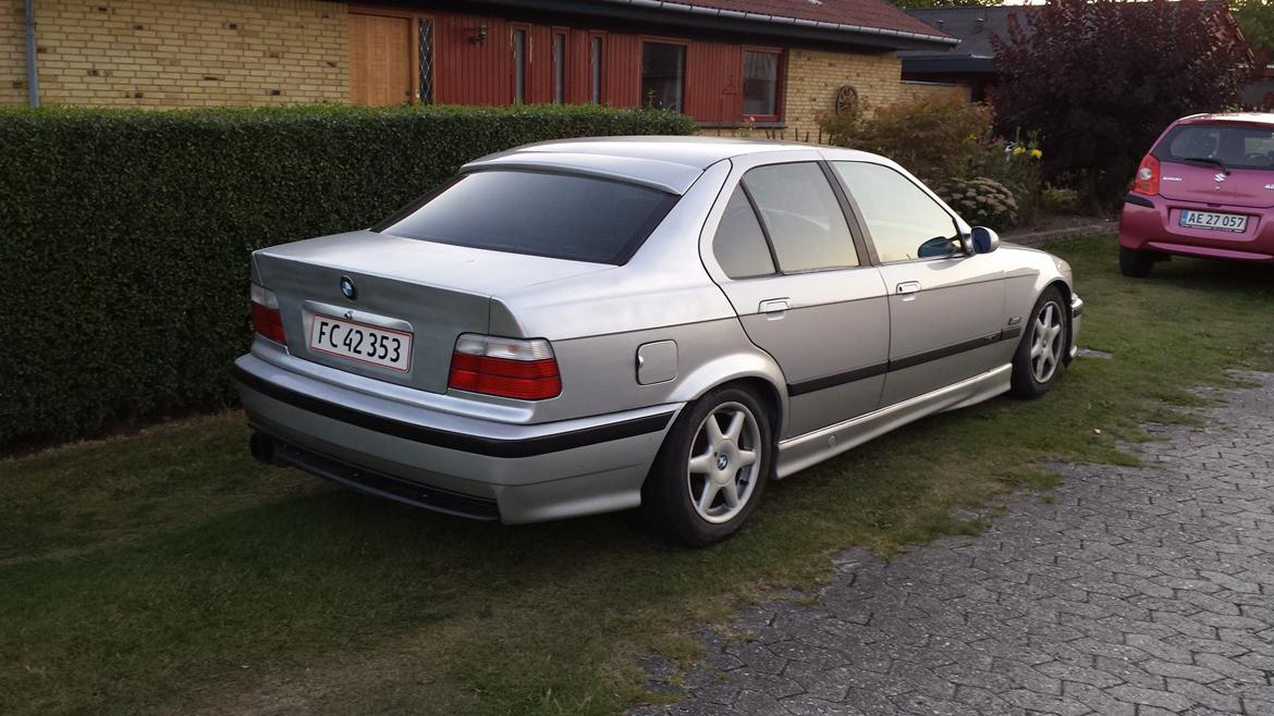 BMW e36 325i billede 6