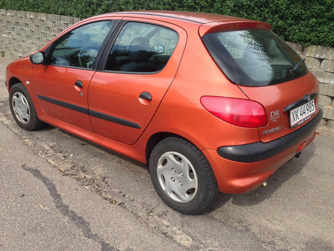 Peugeot 206 1.6 billede 8