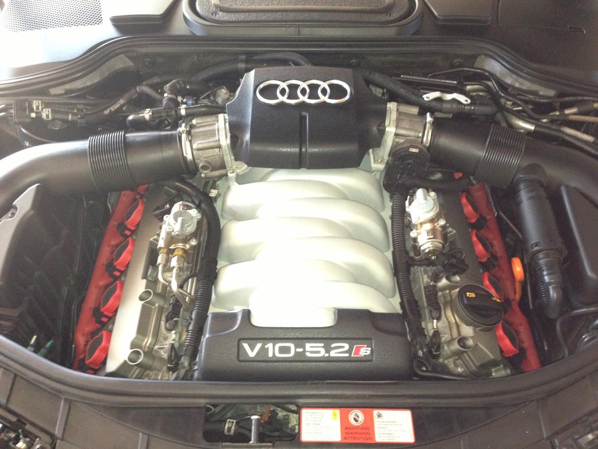 Audi S8 5.2 V10 billede 4