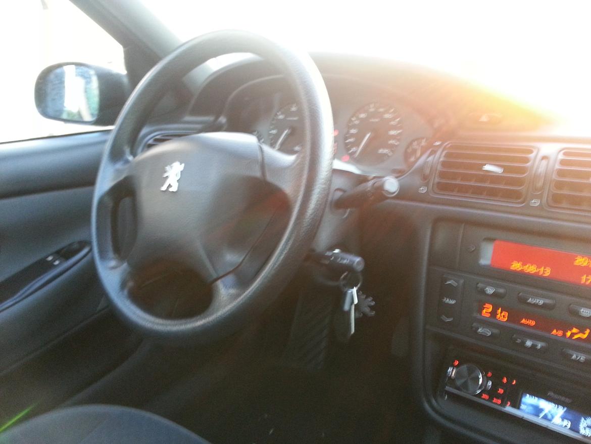 Peugeot 406 2.0 HDi ST billede 17