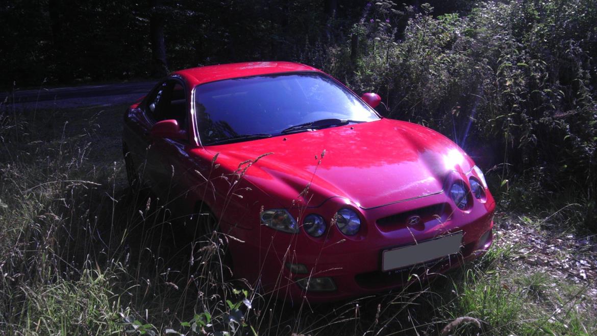 Hyundai Coupé *TOTALSKADET* billede 2