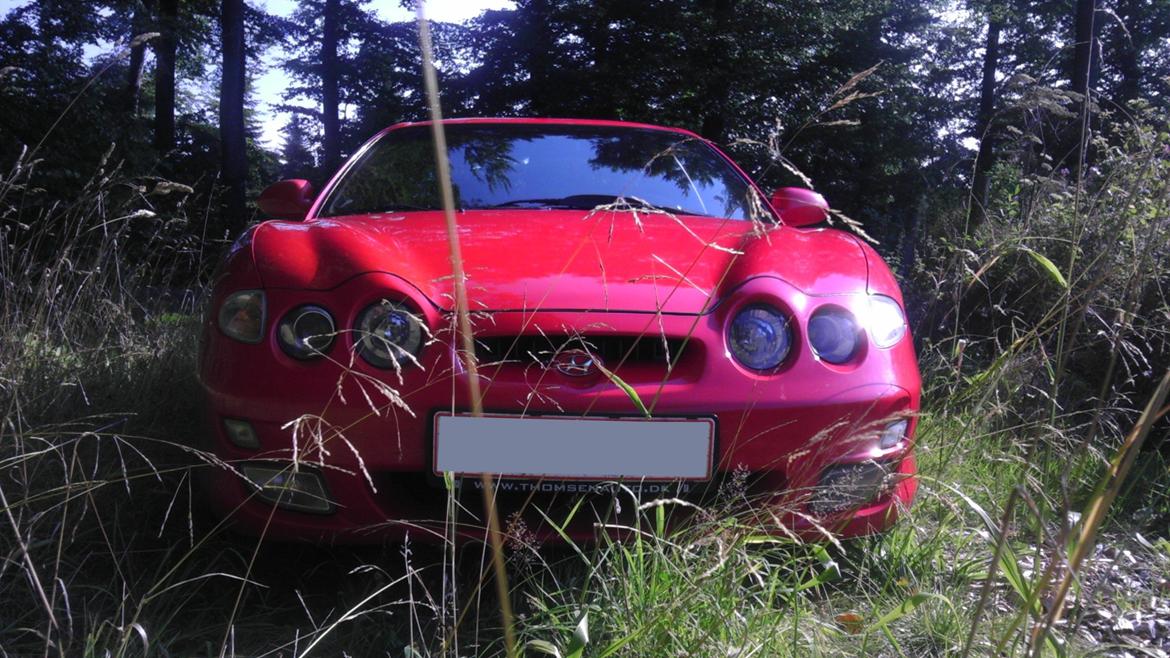 Hyundai Coupé *TOTALSKADET* billede 3