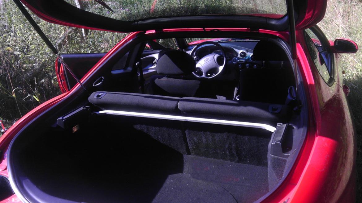 Hyundai Coupé *TOTALSKADET* billede 18