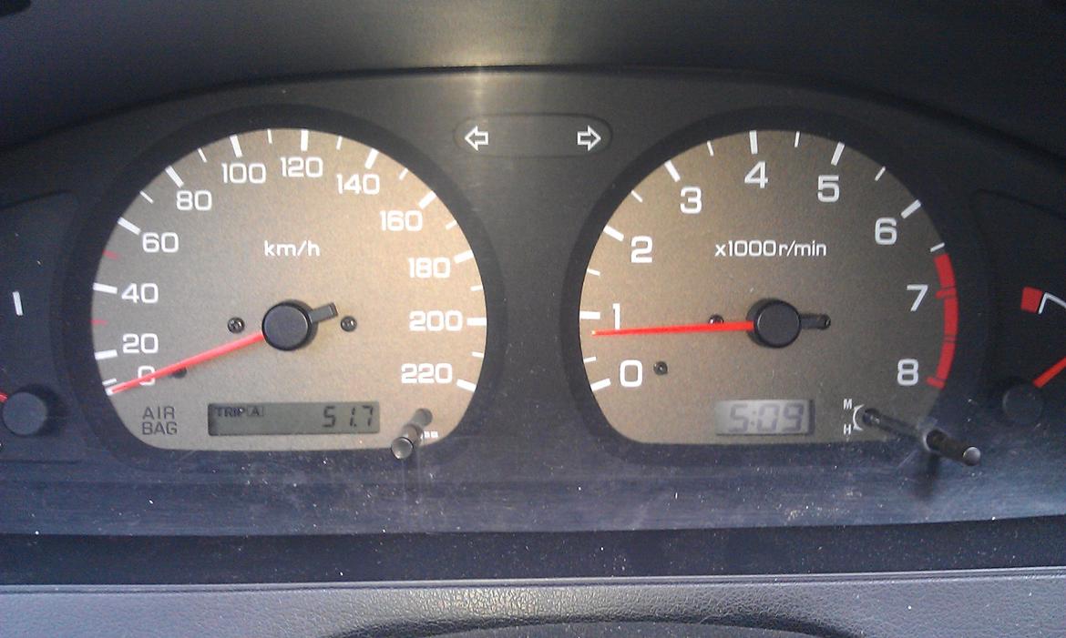 Nissan Almera 1.4 gx SOLGT billede 2