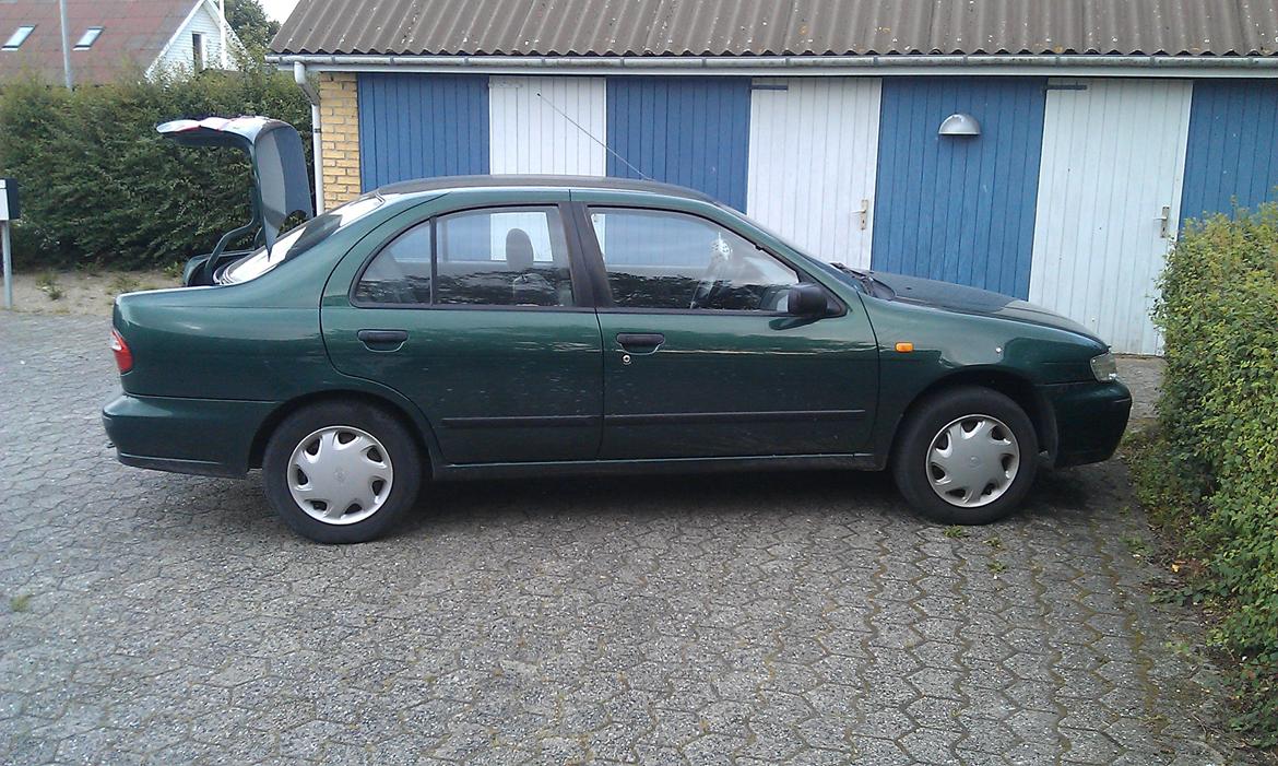 Nissan Almera 1.4 gx SOLGT billede 7