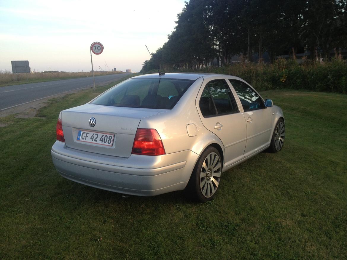 VW Bora Highline  billede 2