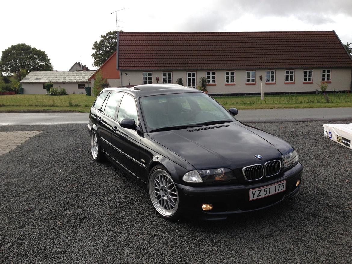 BMW E46 328i Touring billede 2