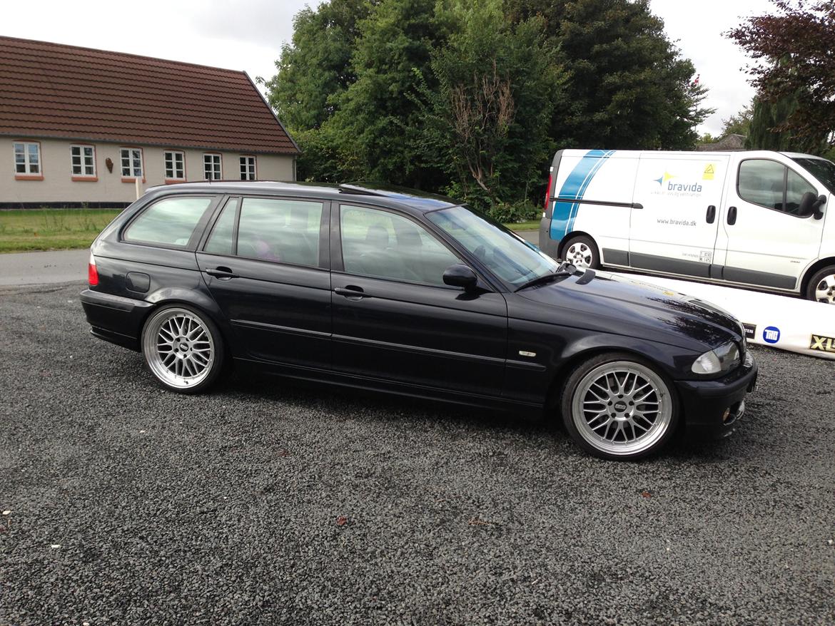 BMW E46 328i Touring billede 3