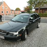 Volvo v40 t4