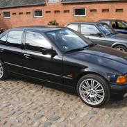 BMW e36 318i