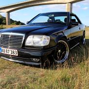 Mercedes Benz 300CE-24V 3.4 AMG