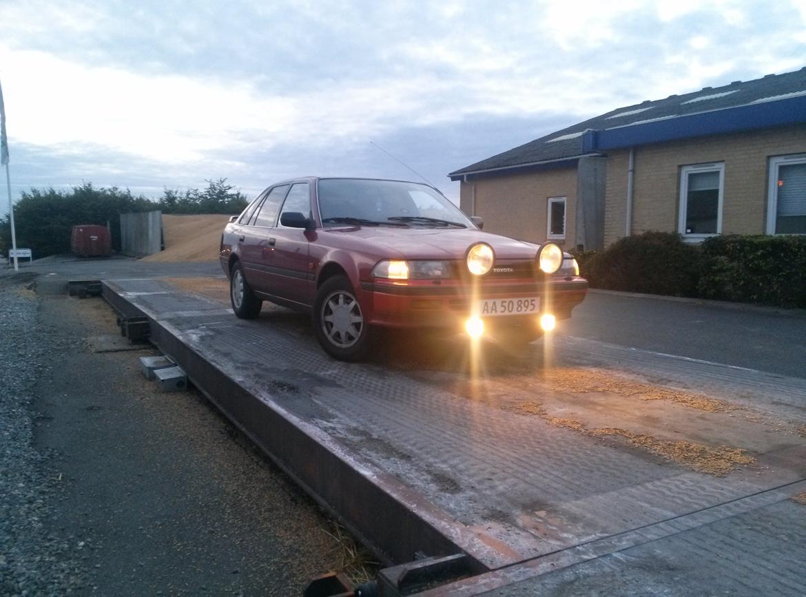 Toyota Carina II 1600 billede 9