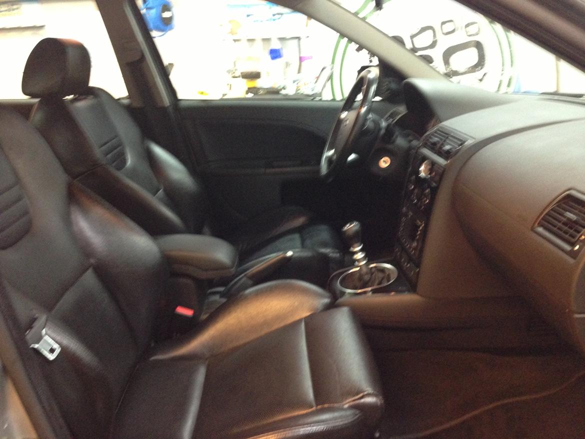 Ford Mondeo ST220 billede 7