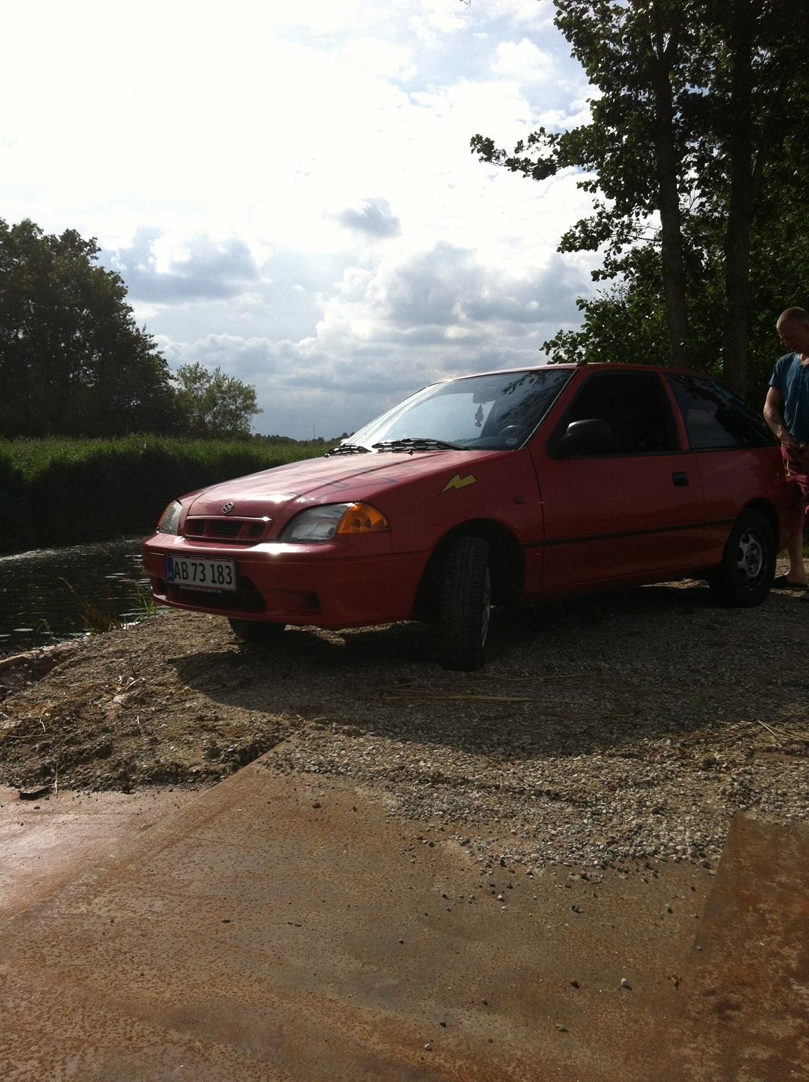 Suzuki Swift Gls. billede 9
